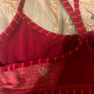 Lululemon pink sports bra